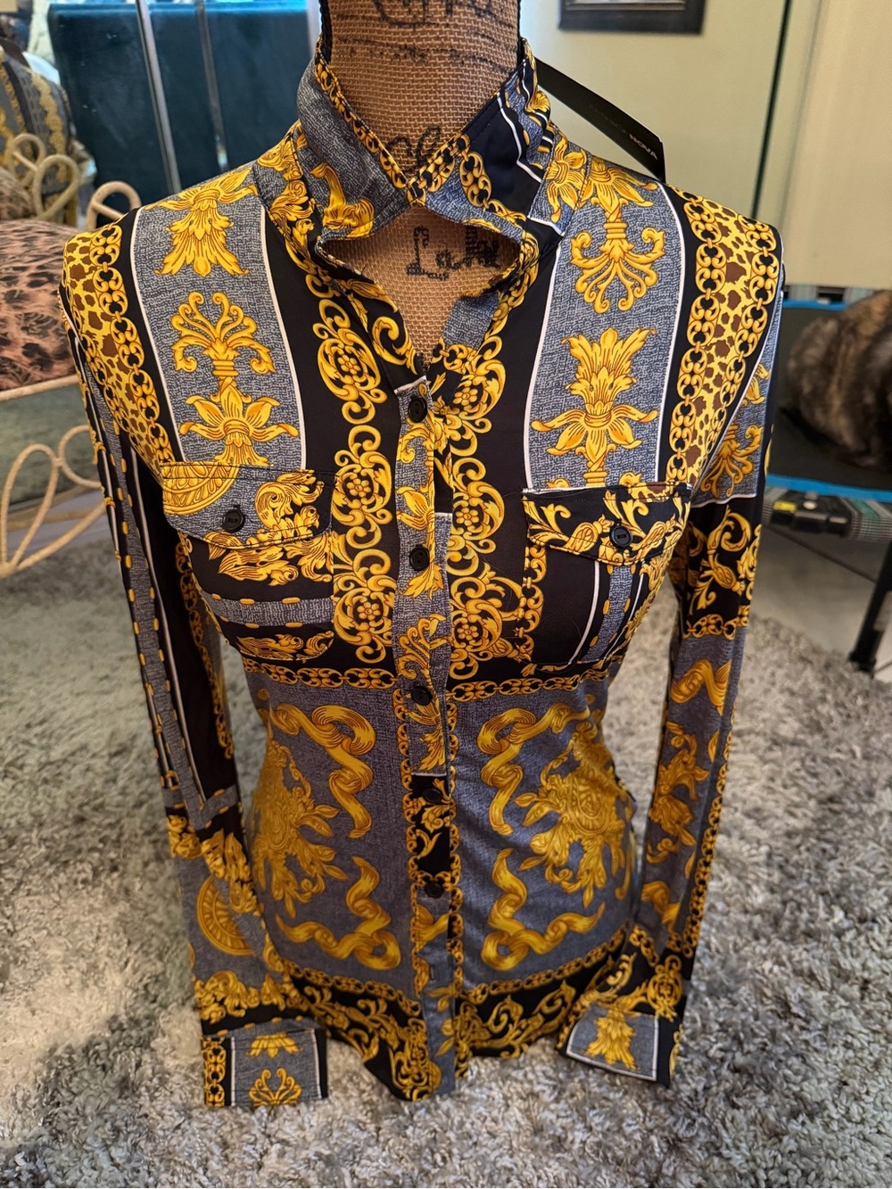 Fashion Nova Baroque Print Button-Down Shirt in Gold and Black